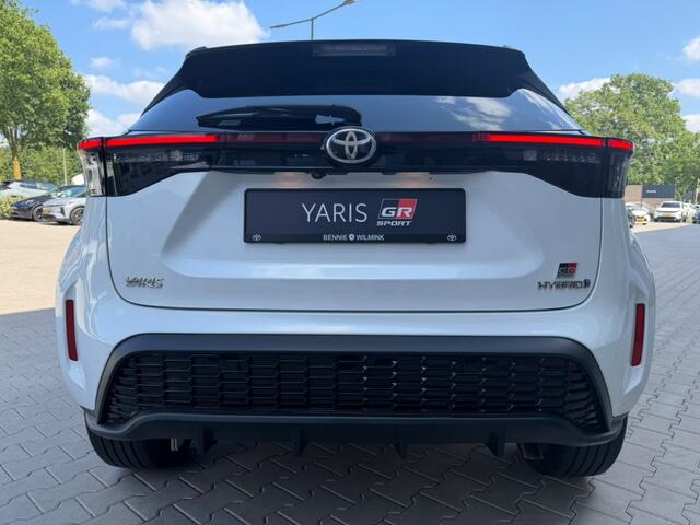Toyota YARIS Cross 1.5 Hybrid GR Sport | JBL | Blindspot | Electr. Achterklep | HUD