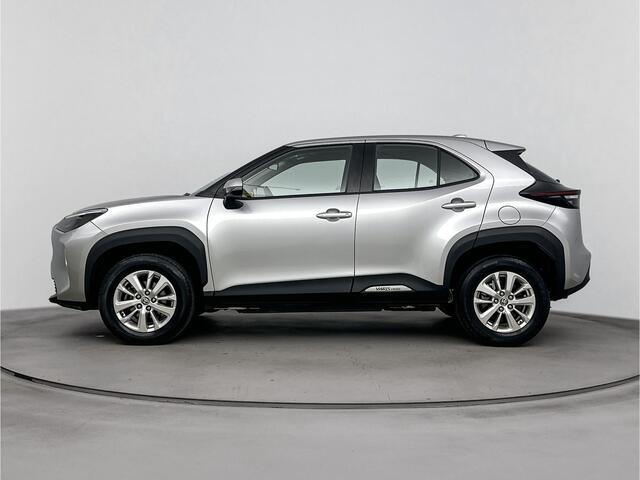 Toyota YARIS Cross 1.5 Hybrid Active Plus | Parkeersensoren V+A | Trekhaak |