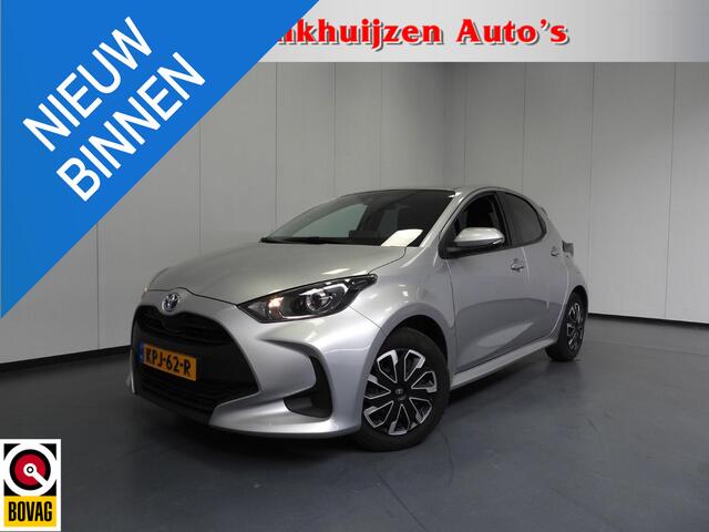 Toyota YARIS 1.5 Hybrid 115 Active NAVI-APP/CAMERA/CLIMA/BLEUTOOTH!