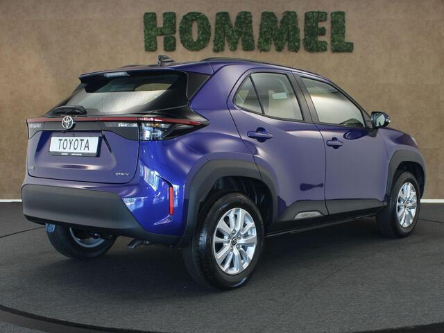 Toyota YARIS Cross 1.5 Hybrid 115 Active -NIEUWE AUTO DIRECT UIT VOORRAAD LEVERBAAR - APPLE CARPLAY/ ANDROID AUTO - CLIMATE CONTROL - VOORRUITVERWARMING - STUURVERWARMING - STOELVERWARMING - ADAPTIEVE CRUISE CONTROL - CAMERA - DAB AUDIO