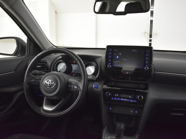 Toyota YARIS Cross 1.5 Hybrid Active | All Season banden | Carplay | DAB