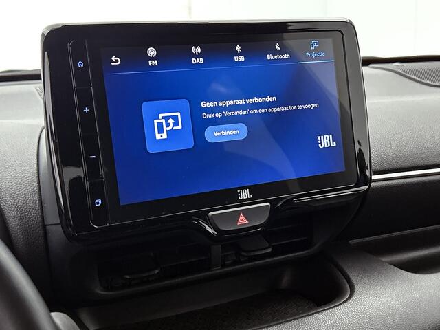 Toyota YARIS 1.5 Hybrid Executive | Head Up Display | JBL | Dodehoekdetectie | Carplay