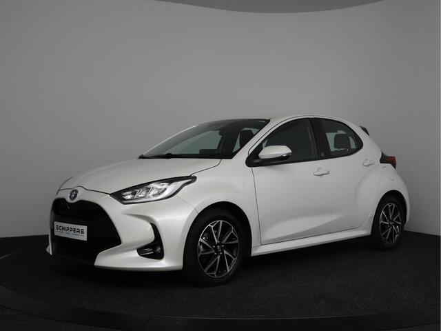 Toyota YARIS 1.5 Hybrid TeamD | Navigatie | Adaptieve Cruise Control | Achteruitrij camera