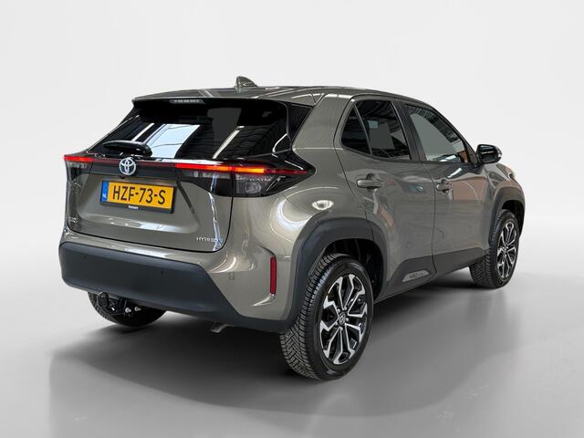 Toyota YARIS Cross 1.5 Hybrid Dynamic I Trekhaak I CarPlay I Adaptive I Camera I Stoel- en stuurverwarming I
