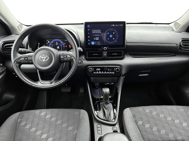 Toyota YARIS 1.5 Hybrid 115 Dynamic | Lichtmetalen velgen | Apple Carplay-Android Auto |