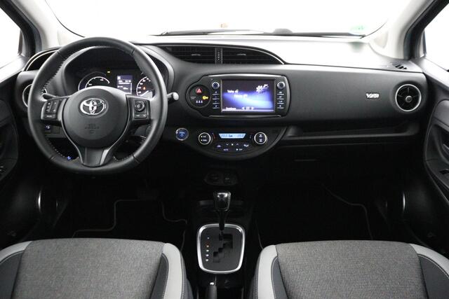 Toyota YARIS 1.5 Hybrid Y20 | achteruitrij camera |