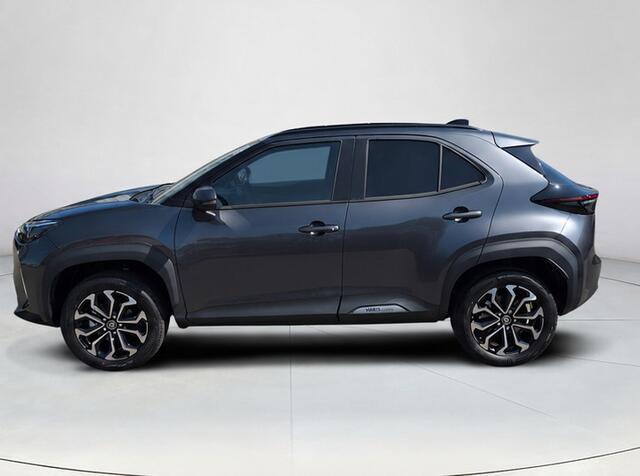 Toyota YARIS Cross 1.5 Hybrid 115 Dynamic | Oostendorp 50 jaar Editie | Actie Auto | Comfort Pack | Apple Carplay | Android Auto |