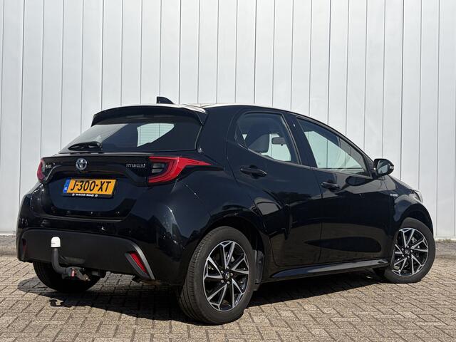 Toyota YARIS 1.5 Hybrid Dynamic NL Auto Trekhaak Dealer Onderhouden Navi Carplay Clime Cruise