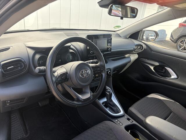 Toyota YARIS 1.5 Hybrid Dynamic NL Auto Trekhaak Dealer Onderhouden Navi Carplay Clime Cruise