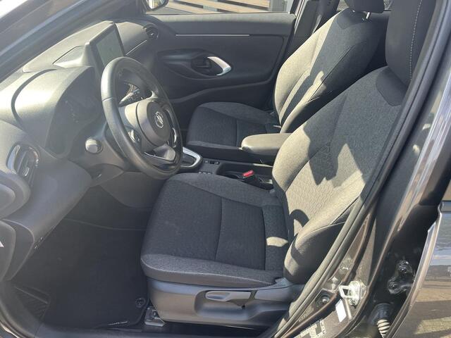 Toyota YARIS Cross 1.5 Hybrid Dynamic | NL-Auto | Trekhaak | Navigatie
