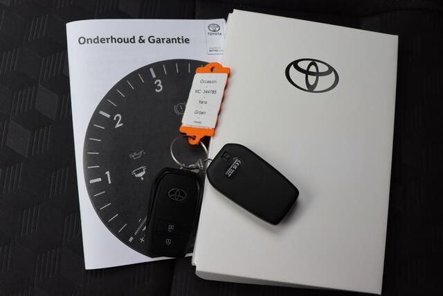 Toyota YARIS 1.5 Hybrid 115 Dynamic, Comfort Pack, All Seasons, Stoel- en stuurverwarming