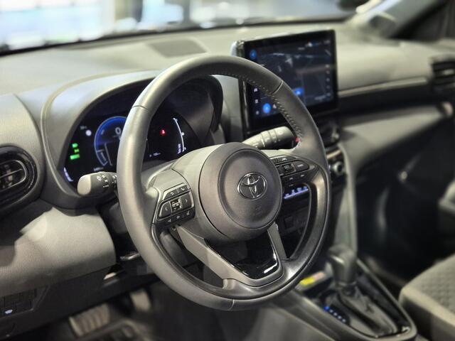 Toyota YARIS Cross 1.5 Hybrid 115 Dynamic Carplay-Android / Trekhaak / Camera / Verw. stuur-stoelen /