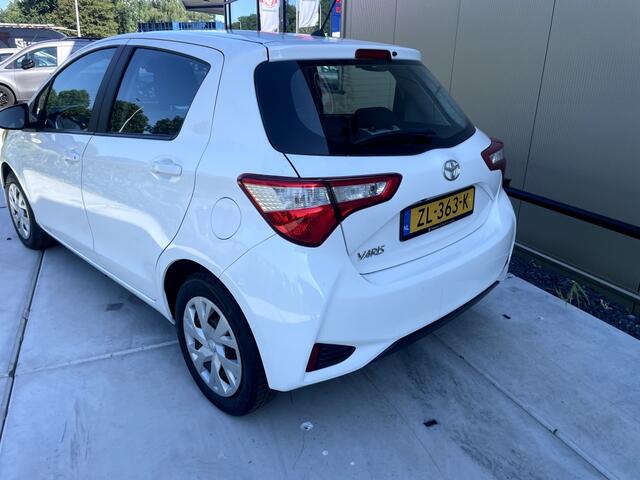 Toyota YARIS 1.0I ACTIVE