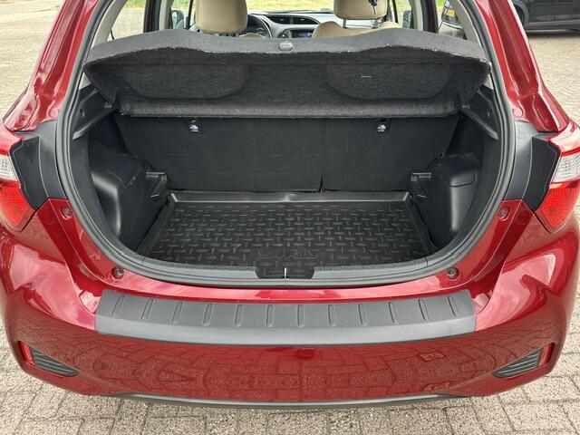 Toyota YARIS 1.5 Hybrid Active LMv Acamera Cruise Leer Nap