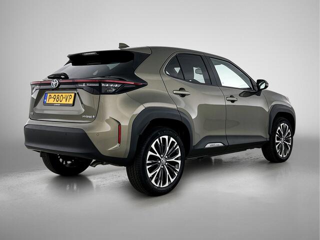 Toyota YARIS Cross 1.5 Hybrid Executive | 1e Eigenaar | NIEUW GELEVERD & ONDERHOUDEN | JBL | Blindspot | HUD | Stoelverwarming |