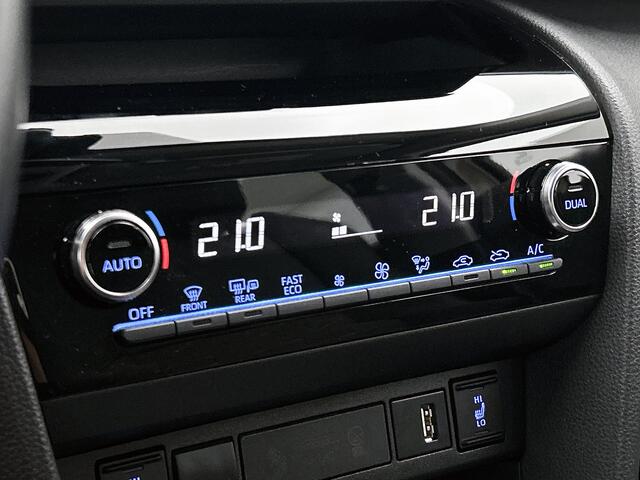 Toyota YARIS Cross 1.5 Hybrid Executive | 1e Eigenaar | NIEUW GELEVERD & ONDERHOUDEN | JBL | Blindspot | HUD | Stoelverwarming |
