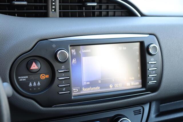 Toyota YARIS 1.5 VVT-i Active, Parkeercamera, Cruise & Climate control!