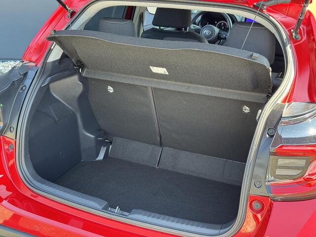 Toyota YARIS 1.5 Hybrid 115 Dynamic