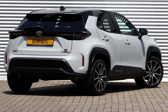 Toyota YARIS Cross 1.5 Hybrid GR Sport JBL / Head-up / Navi