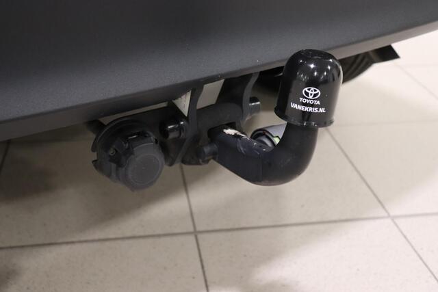 Toyota YARIS Cross 1.5 Hybrid Dynamic Limited, Blind Spot, Sensoren, Trekhaak, Apple Carplay / Android Auto, Camera!