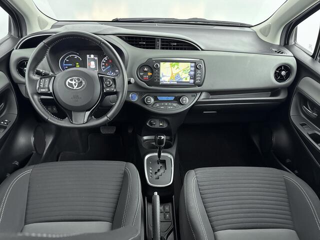 Toyota YARIS 1.5 Hybrid Energy | Dealer onderhouden | Trekhaak afneembaar | Navigatie | Climate Control | Achteruitrijcamera |