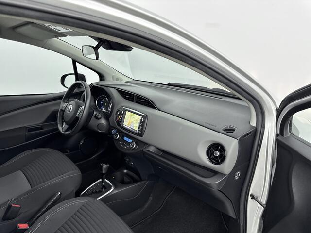 Toyota YARIS 1.5 Hybrid Energy | Dealer onderhouden | Trekhaak afneembaar | Navigatie | Climate Control | Achteruitrijcamera |