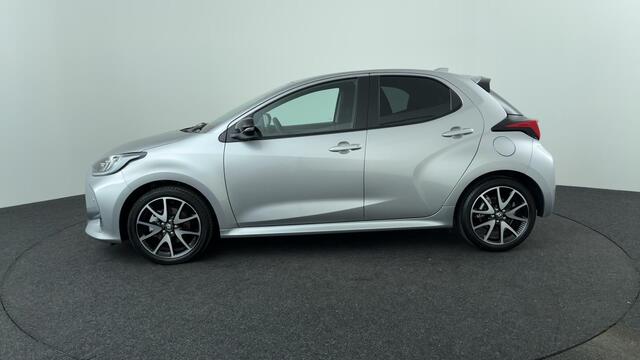 Toyota YARIS 1.5 Hybrid 115 Executive | Rijklaar | Dealeronderhouden | Stoelverwarming | Parkeersensoren