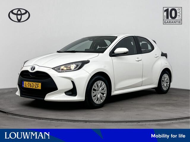 Toyota YARIS 1.5 Hybrid Active | Trekhaak | NL-Auto | Parkeercamera | *