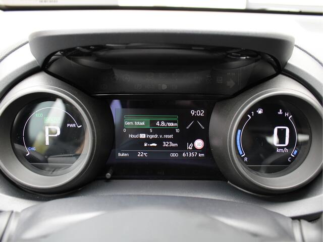 Toyota YARIS 1.5 Hybrid Dynamic /NAVI/16'LM/Keyless/Camera/Lane assist/ACC/DAB+/Carplay/ISOFIX/NAP! 1e eig!