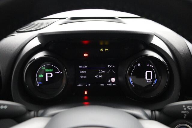 Toyota YARIS 1.5 Hybrid Executive | Apple Carplay/Android Auto | head-up display |