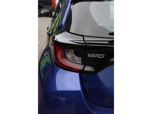 Toyota YARIS 1.5 Hybrid camera |carplay | airco | Cruise CTRL |
