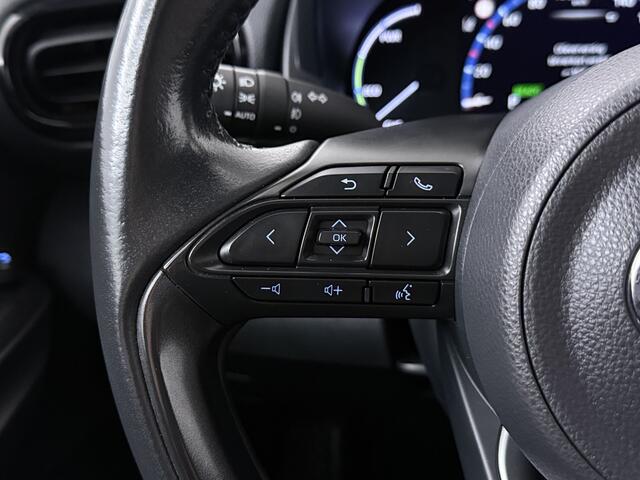 Toyota YARIS Cross 1.5 Hybrid First Edition | Navigatie | Trekhaak | Camera |
