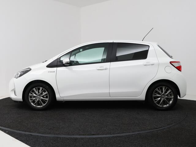 Toyota YARIS 1.5 Hybrid Dynamic | Trekhaak | Navigatie | Parkeer-camera