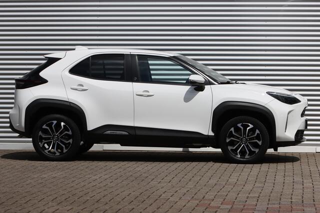Toyota YARIS Cross 1.5 Hybrid Dynamic Safety + Winter-Pakket