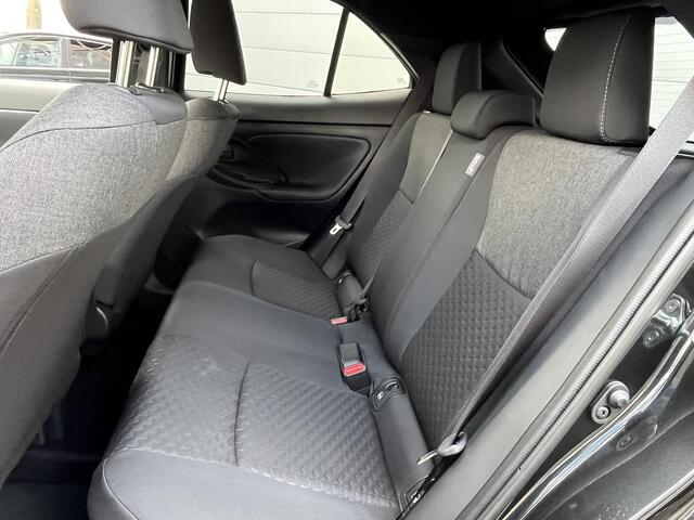 Toyota YARIS Cross 1.5 Hybrid 115 Dynamic NIEUW