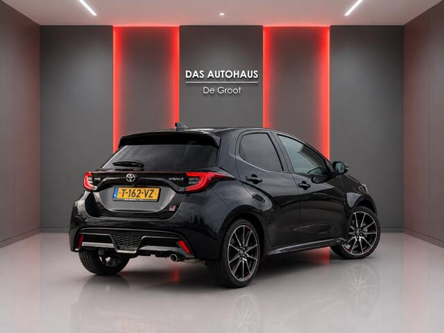 Toyota YARIS 1.5 Hybrid GR Sport | ACC | Camera | Lane assist | Winterpakket