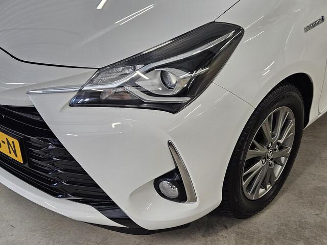 Toyota YARIS 1.5 Hybrid Design ECC Camera LM