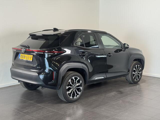 Toyota YARIS Cross 1.5 Hybrid 130 Dynamic + Winter Pack | 130 pk | Stoel Stuur en voorruitverwarming |