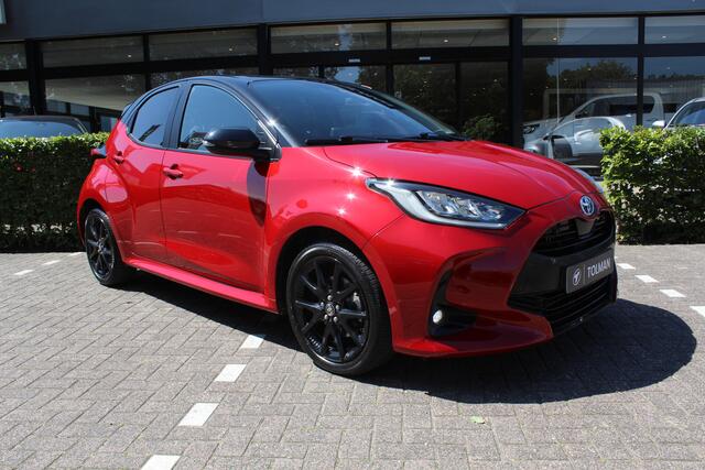 Toyota YARIS 1.5 Hybrid Executive Bi-tone | Rijklaar | Blind Spot | Stoel-/stuurverw. | Sensoren v+a | Apple/Android | Half-leder | Dealer onderhouden