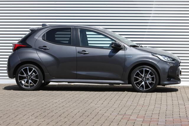 Toyota YARIS 1.5 Hybrid Executive JBL / Head-Up