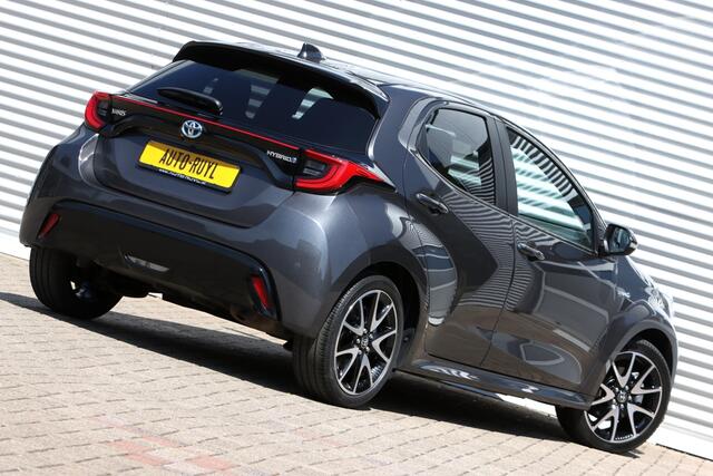 Toyota YARIS 1.5 Hybrid Executive JBL / Head-Up