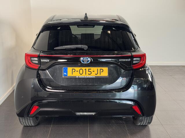 Toyota YARIS 1.5 Hybrid Executive | Parkeersensoren voor - en achter | Lederen bekleding |