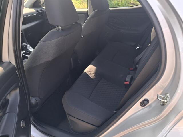 Toyota YARIS 1.5 Hyb. Comfort