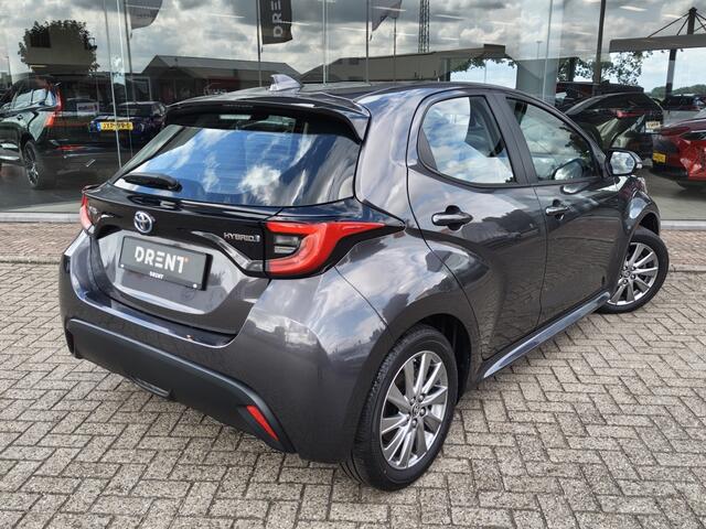 Toyota YARIS 1.5 Hybrid Dynamic | Keyless Entry | Stoel-Stuurverwarming | Android Auto, Apple Carplay |
