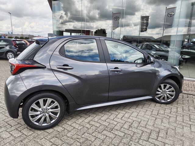 Toyota YARIS 1.5 Hybrid Dynamic | Keyless Entry | Stoel-Stuurverwarming | Android Auto, Apple Carplay |