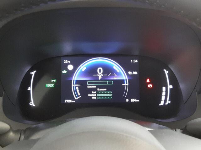 Toyota YARIS 1.5 Hybrid 115 Dynamic | Apple CarPlay/Android Auto | Achteruitrijcamera | LM Velgen | Climate Control | Cruise Control Adaptive |
