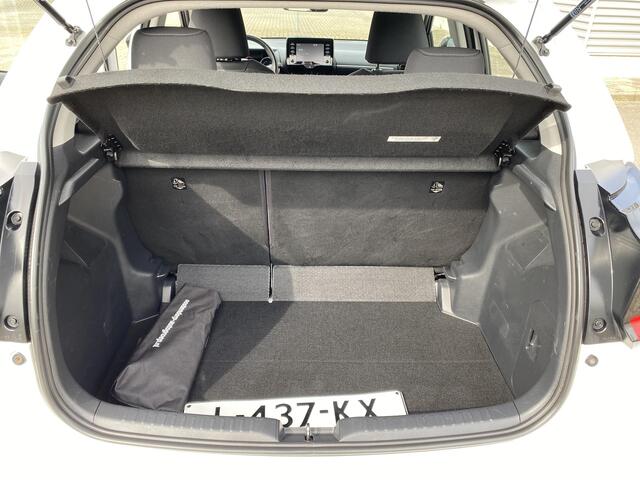Toyota YARIS 1.5 Hybrid Dynamic