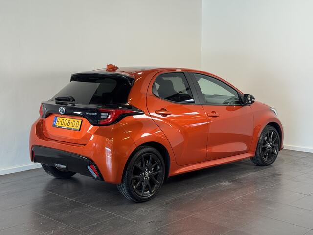 Toyota YARIS 1.5 Hybrid Executive + Premium Pack | Panoramadak | JBL audio | Stoel/stuurverwarming | Headup-display |