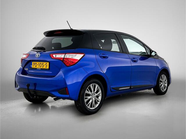 Toyota YARIS 1.5 VVT-i Bi-Tone | Navigatie| Trekhaak | Achteruitrijcamera | Airco