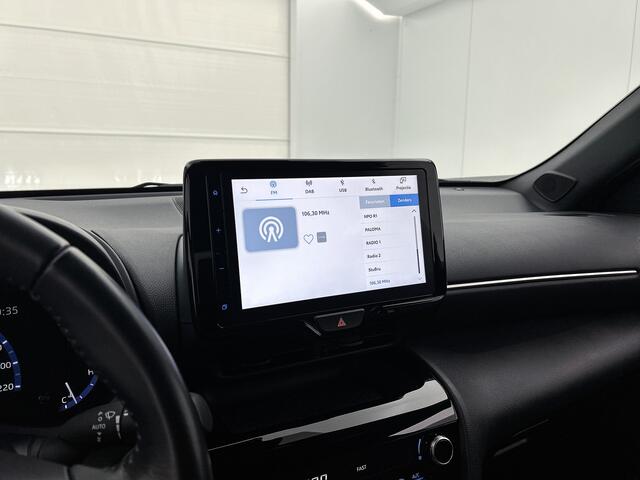 Toyota YARIS Cross 1.5 Hybrid First Edition | Dealer onderhouden | Climate Control | Cruise Control Adaptive | Achteruitrijcamera | Apple CarPlay/Android Auto |